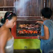 BBQ am Union Beach mit dem Funboard Center Boracay.